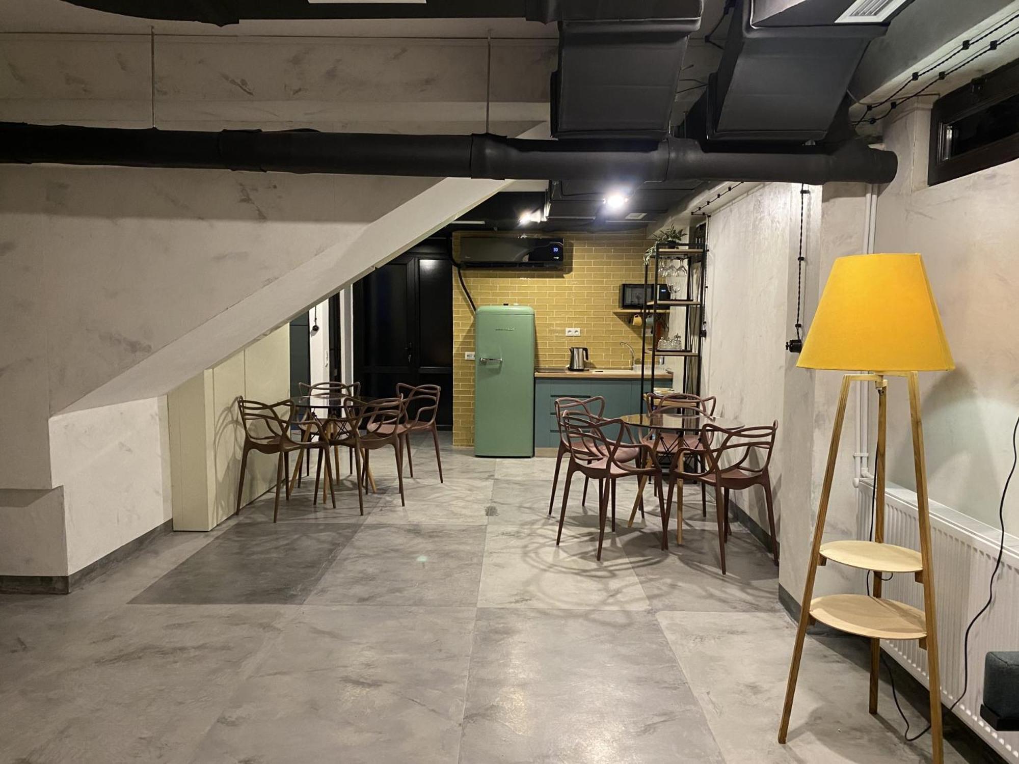 Dorm Kutaisi Hostel ภายนอก รูปภาพ