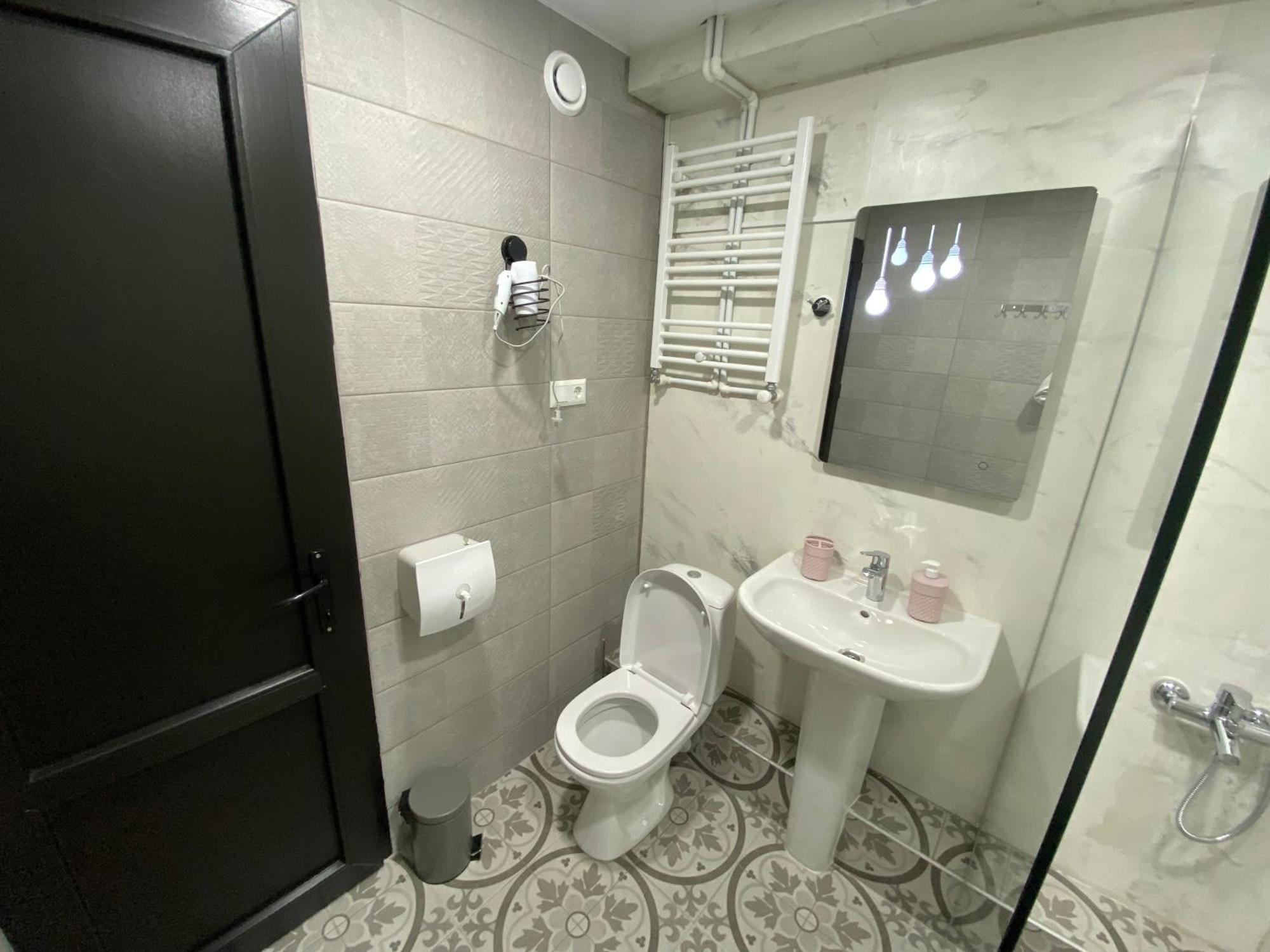 Dorm Kutaisi Hostel ภายนอก รูปภาพ